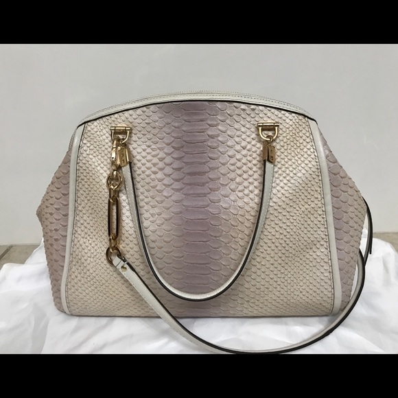 Coach shoulder bag - Picture 2 of 8